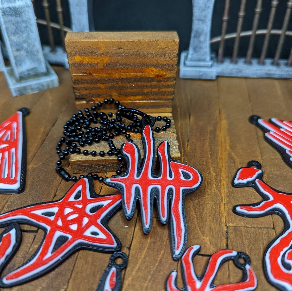 Bloodborne Modular Rune Necklace - Picture 5 of 7